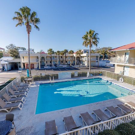 Dunes Inn & Suites - Tybee Island Buitenkant foto