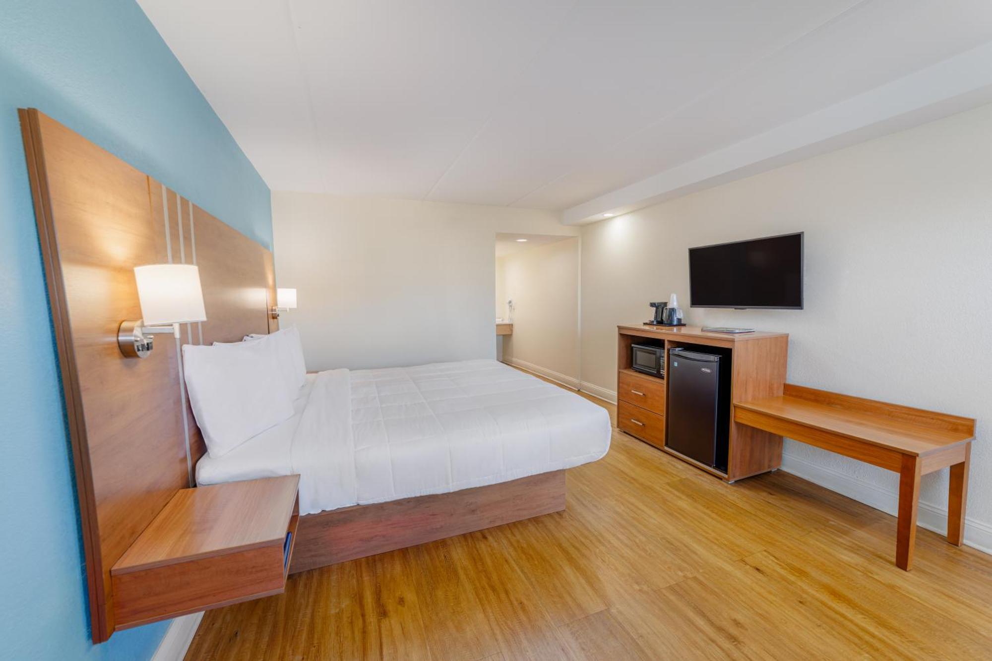 Dunes Inn & Suites - Tybee Island Buitenkant foto